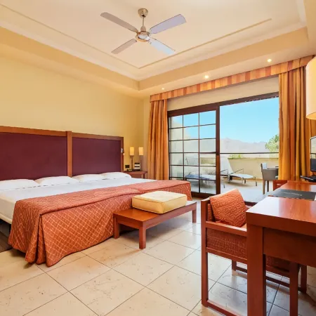Hotel Envia Almería Spa & Golf Отели в г. Викар