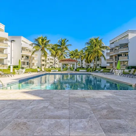Sand Dollar Beachfront Condo! New upgrades, steps from the beach! Paradise!