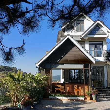 Hoa Ngoc Lan - the Orchid Villa Dalat
