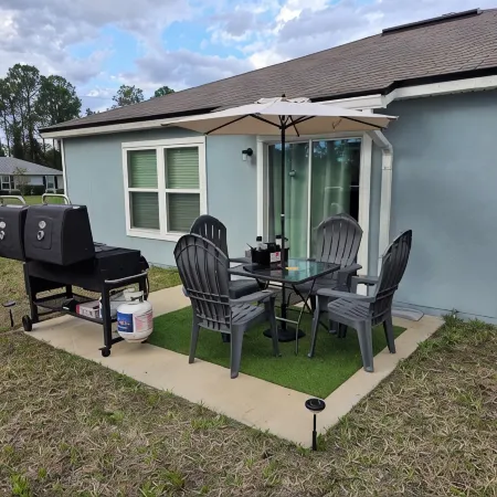 Tranquil studio in delightful Palm Coast . DBPR License number DWE2801215