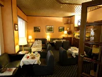 هوتل أكورسو Hotels near كيو تي أوتو