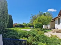 The Secret Garden – Keszthely Hotels in Keszthelyi