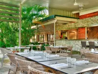 Knotts Crossing Resort Hotels in Katherine
