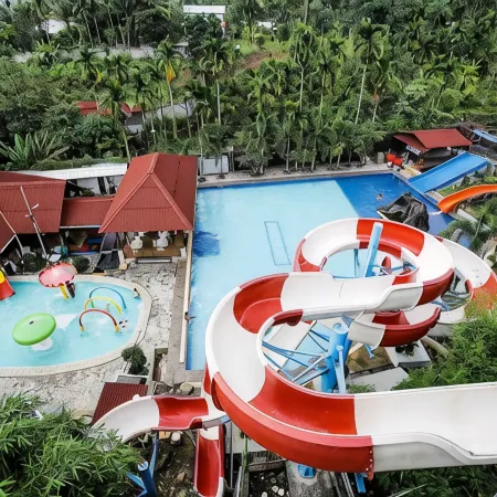 Imelda Hotel - Waterpark - Convention