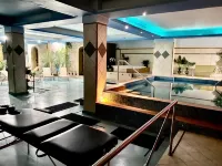 Γαία Καϊμάκτσαλαν Hotel & Spa Ξενοδοχεία στην πόλη Αλμωπία