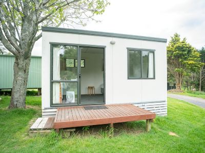 Welcome Bay Hot Pool and Accommodation