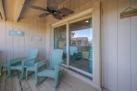 Seaside Cottage with water views! - 3-نجوم
