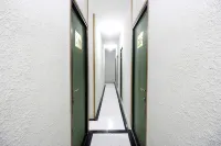Beranda Istirahat Pluit - Guest houses