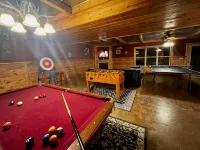 Frog Pond Hollow Lodge Private  Pool*Private Lake - Hytter