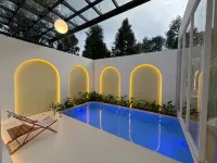 Villa Amethyst D-27 Lembang 2 BR With Private Pool & Karaoke Set - Villas
