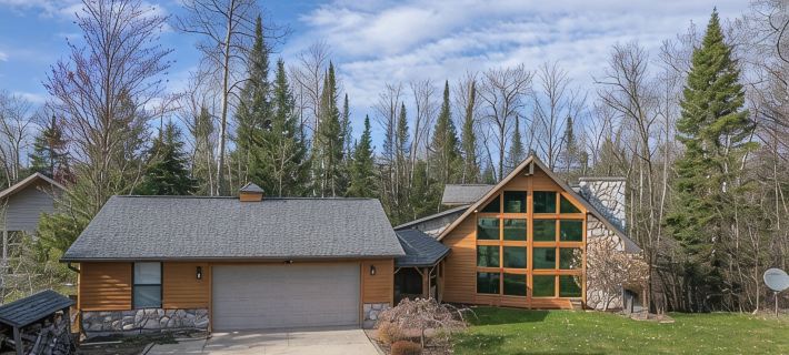 Peaceful Getaway on Mio Pond Hotels in Oscoda County