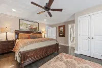 New Luxury Lakefront Home with Dock, Hot Tub, Fire Pit, SUP Boards and Kayaks!!