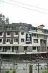 The Hoften Blue Magnets, Dalhousie - バルコニー