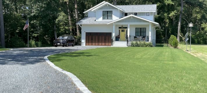 Custom 4-Bedroom Home, Boat Slip, Fenced Backyard, Pool & Paved Bike Path. Hotels in Northampton County