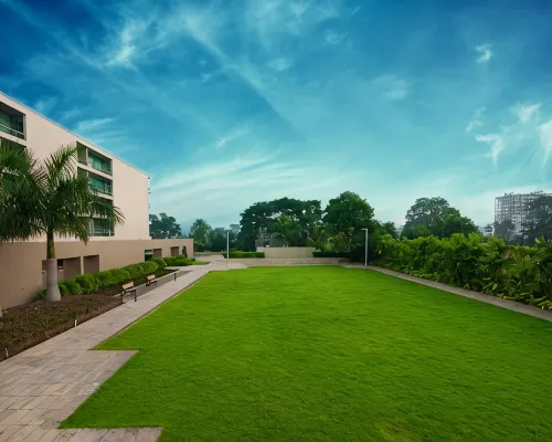 Courtyard Pune Hinjewadi Hotels in Hinjewadi