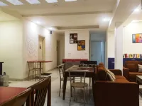 Joey's Hostel Delhi - Hostels