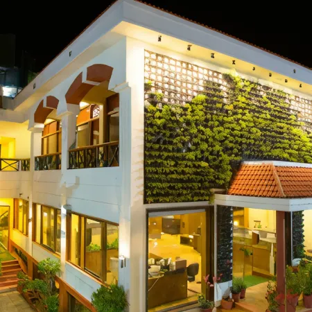 Hotel Mount Regency