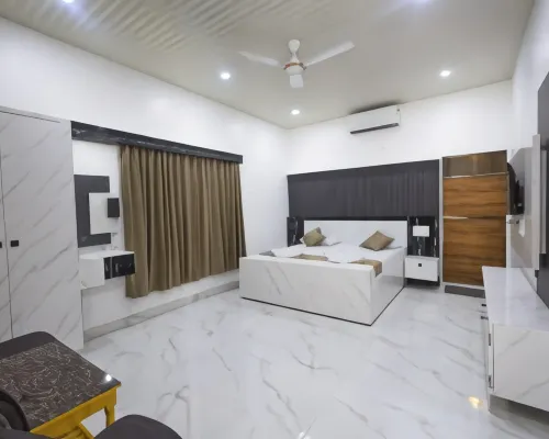 Hotel Rosary House Hotels in Malvan