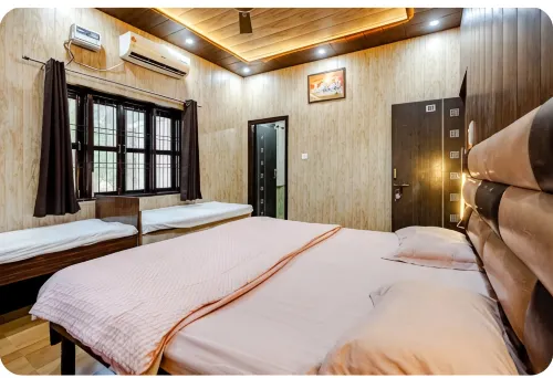 Zara farm house - New