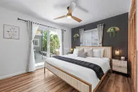 Palm & Peace Retreat