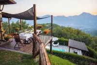 Stunning hilltop Tuscan farmhouse.  Private pool with spectacular views.