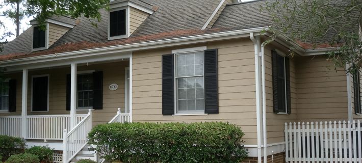 'Beneath the Branches' Cottage Steps to Golf, Tennis, Pool. Pet-Friendly! Hotels in Murrells Inlet