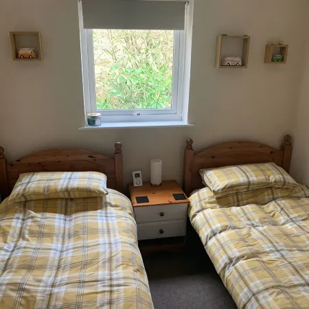 Lovely Self Catering Holiday Bungalow in North Cornwall - Sleeps 4