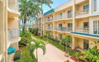 Siesta Key For Me @ The Palm Bay Club - Pools