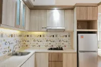 Comfy 1Br Apartment Casa de Parco Central BSD City by Travelio