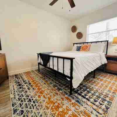 Cozy 2-Bedroom Pool Front Beach Condo in Delightful Cape Canaveral with AC, WiFi Rooms