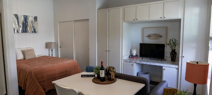 Modern Studio House 🌞 Fully private & 5 min to beach Hotels in Culver City