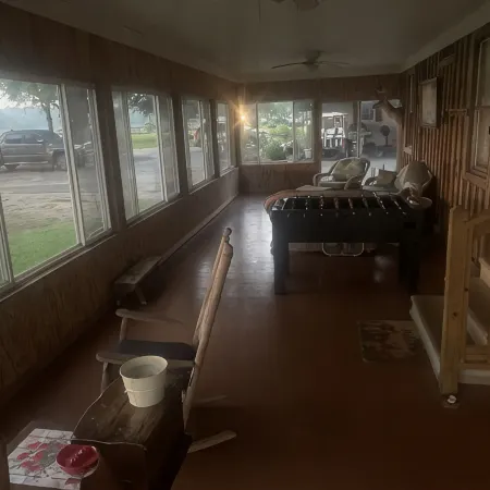 Beautiful Lake Marion Views!! Pet Friendly! Newly renovated and updated!!