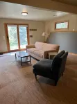 Cozy, Spacious, Private Rocky Mountain Guest Suite - Condos