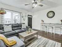 Cozy 2 bedroom home near downtown Gaffney. Hotels in Gaffney