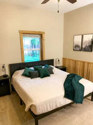 Year Round Dog-Friendly Lake Cabin on Atv & Snowmobile Trails - Outing, MN - Chalets