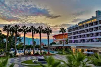 Nashira City Resort Hotel - con vistas al mar