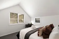 Shamrock Close - close to central Arrowtown