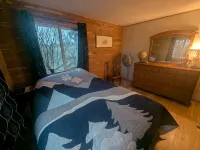 Private, Cozy, Driftless 2BR Farmhouse on 80 acres, 2 miles from Viroqua, WI