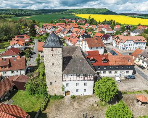 Burg Großbodungen - Ferien im Schloß - Familien & Gruppen Mitten in Deutschland Hotels in Landkreis Eichsfeld