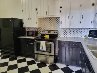 Charming 3-bedroom house located in the heart of Jackson. - بيت ضيافة