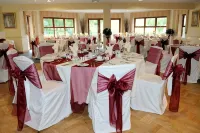 Wharton Park Golf & Country Club - parking