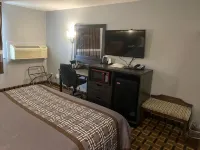 Faribault Hometown Inn & Suites Hotels in Faribault