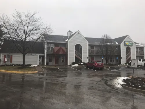 Extended Stay Lenexa Studios - 2-Star