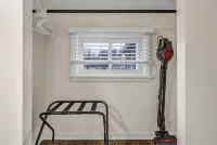 New! Renovated 1BR w/ King: Modern Comfort - 3-Star