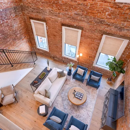 The Addison- Luxury Townhome w/ Rooftop Patio