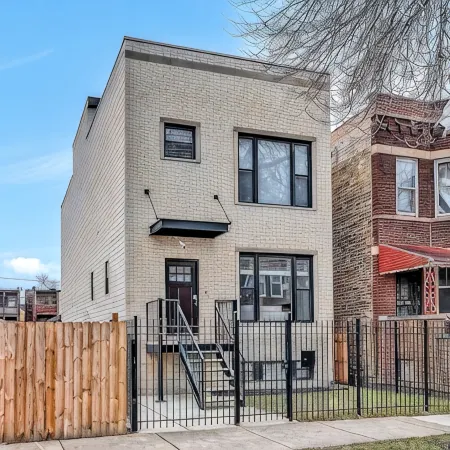 Modern, Luxe, House 20Mins to Downtown, Private Rooftop,  2Car Garage