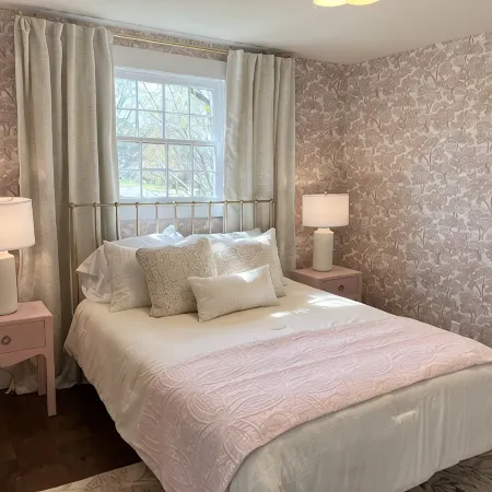 6-bdrm house, complete renovation, 1 mile from historic downtown, quilt museum