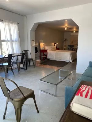 Front Space in the Heart of Marfa! - 3-Star
