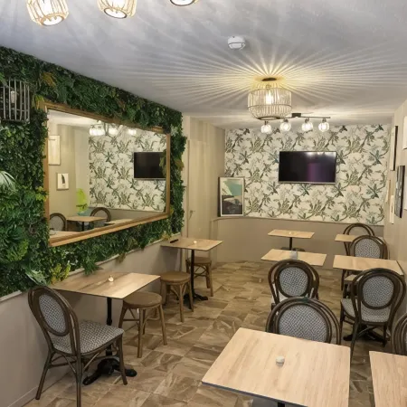 Ostal Pau Universite, Sure Hotel Collection by Best Western