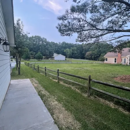 New cute, cozy quiet townhouse
